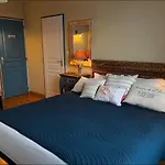 Les Transats Et Face A La بارفلور
