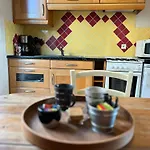 Les Transats Et Face A La بيت ضيافة