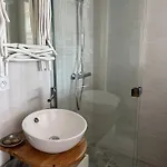 Les Transats Et Face A La بيت ضيافة
