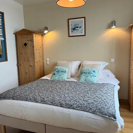 Les Transats Et Face à La 3* Barfleur