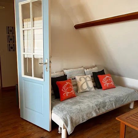 Les Transats Et Face à La Casa de hóspedes 3*