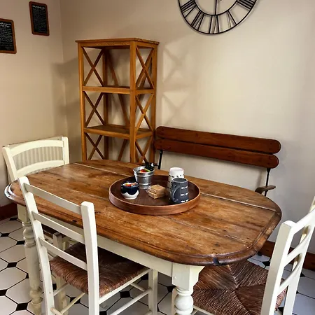 Les Transats Et Face A La Guest house Barfleur
