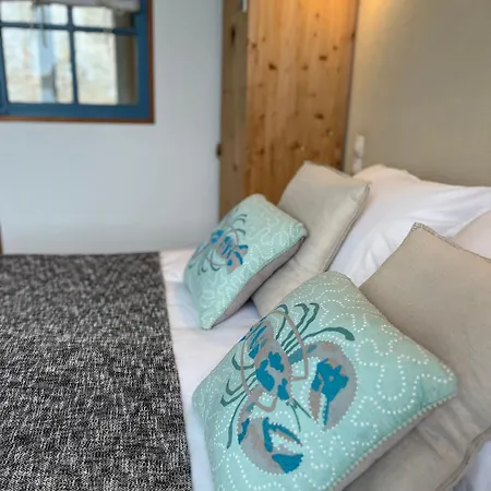 Guest house Les Transats Et Face A La *