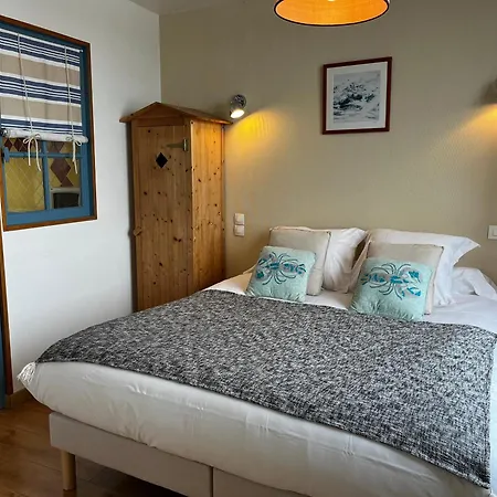 Les Transats Et Face A La Barfleur