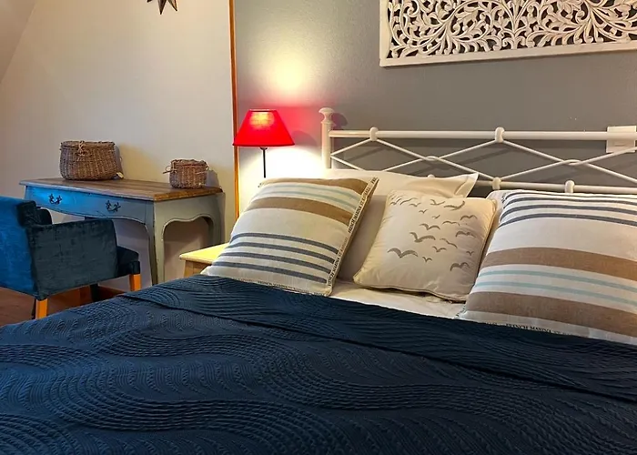 Les Transats Et Face A La 3* Barfleur