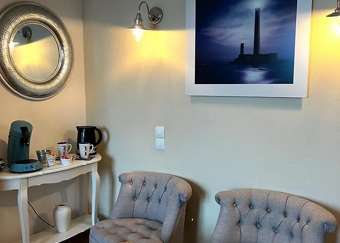 Les Transats Et Face A La Guest house Barfleur