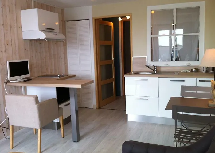 Guest house Les Transats Et Face A La 3*